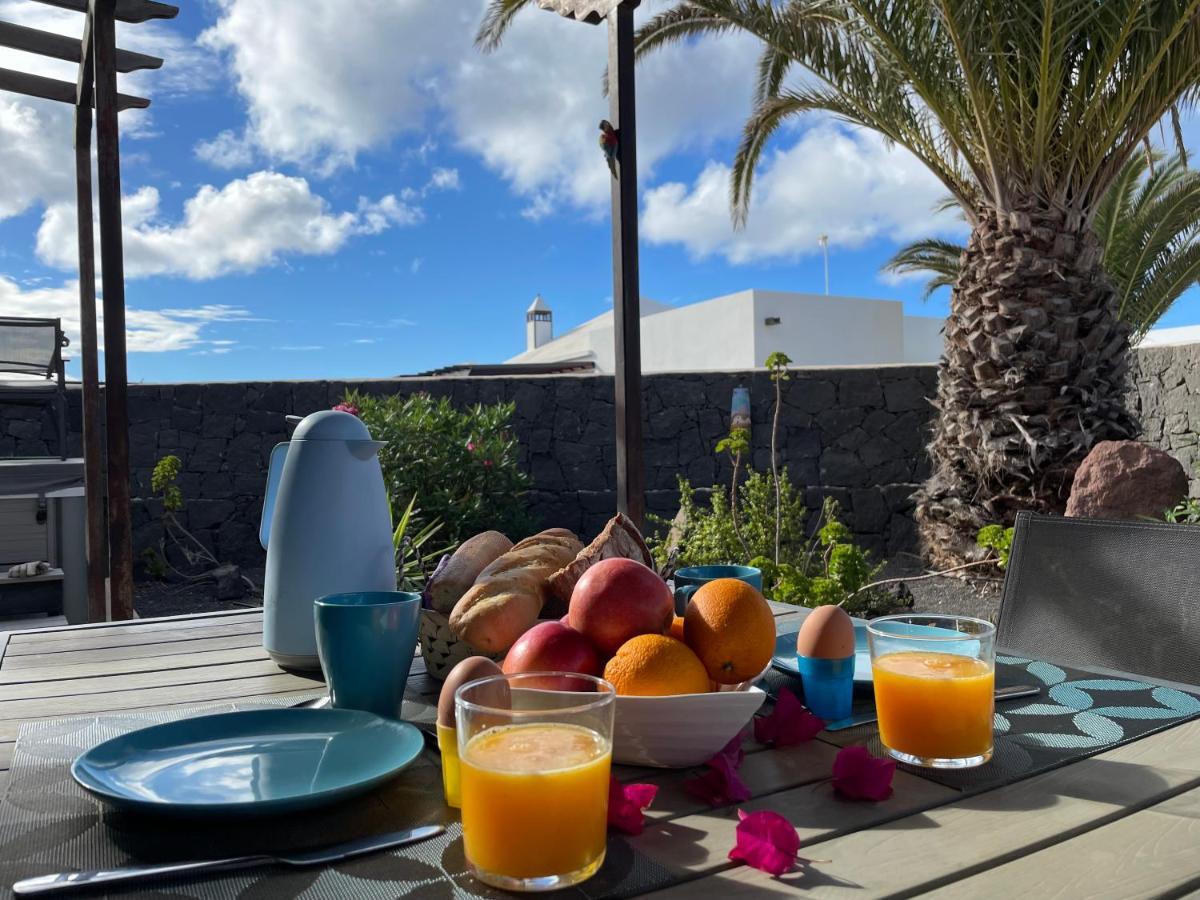 Villa Tropicana Playa Blanca  Eksteriør billede