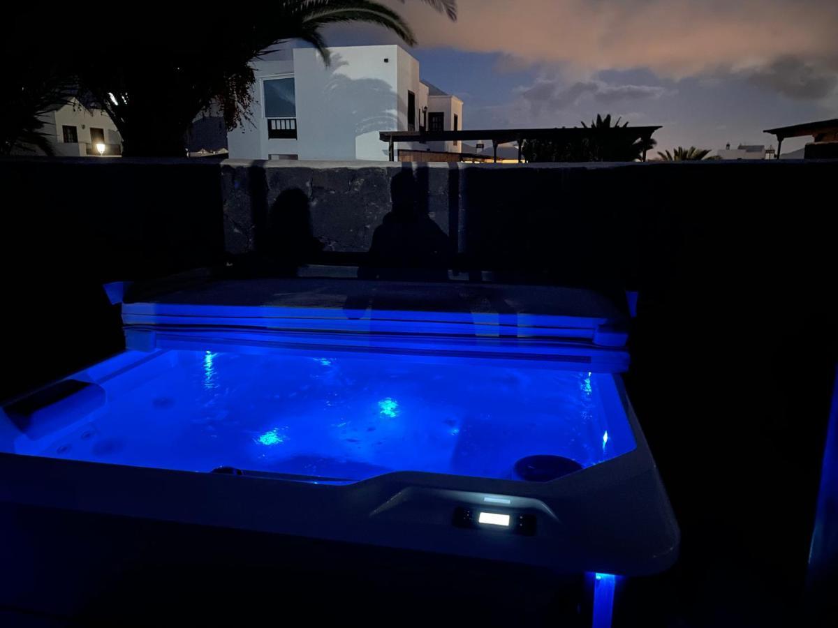 Villa Tropicana Playa Blanca  Eksteriør billede