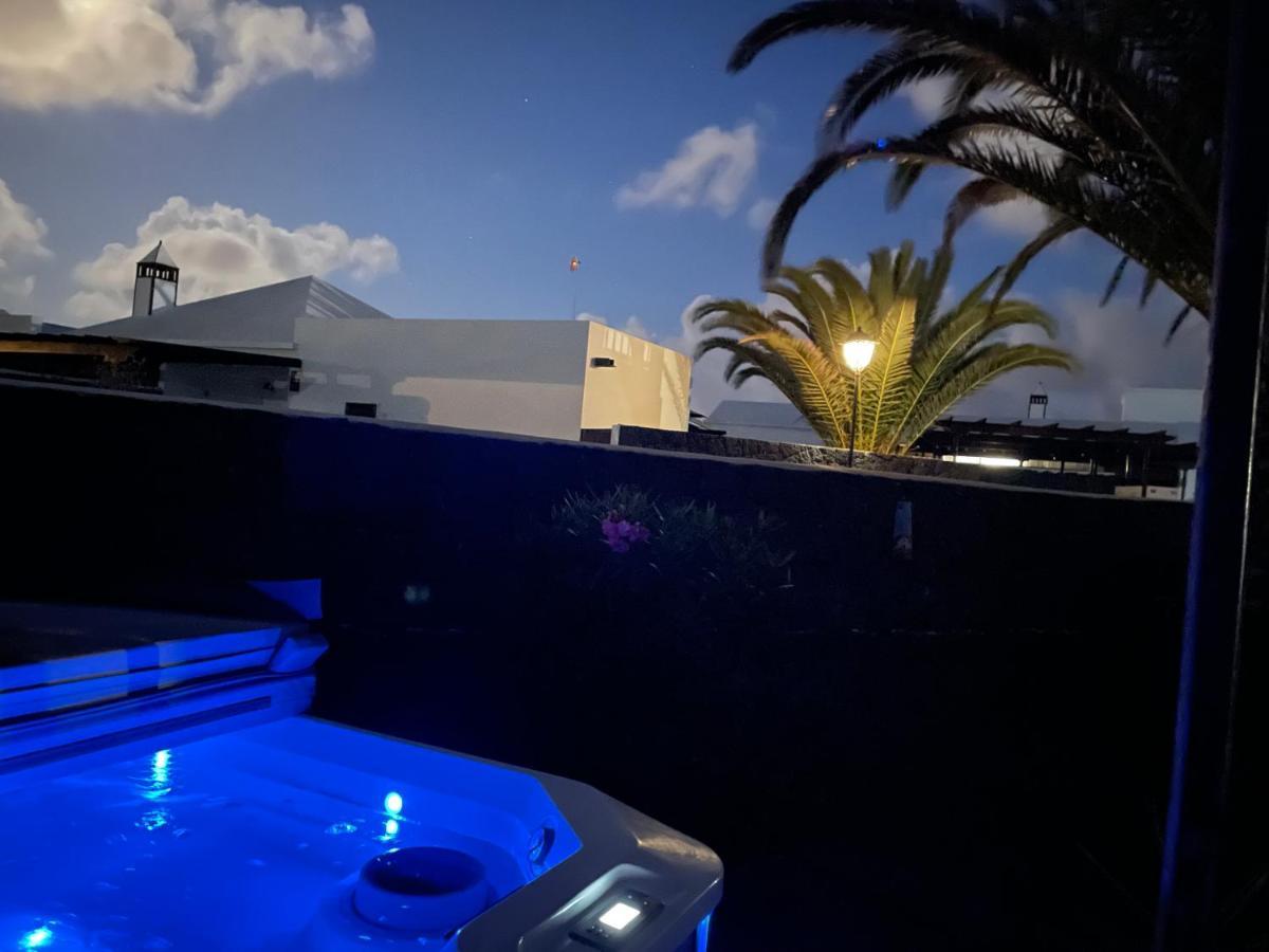 Villa Tropicana Playa Blanca  Eksteriør billede